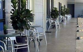 Reef Gardens Motel